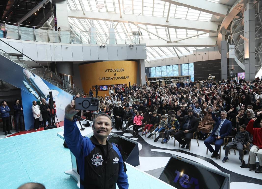 Türkiye’nin ilk ve en büyüğü! Konya’daki merkez bilimin merkezi oldu 7